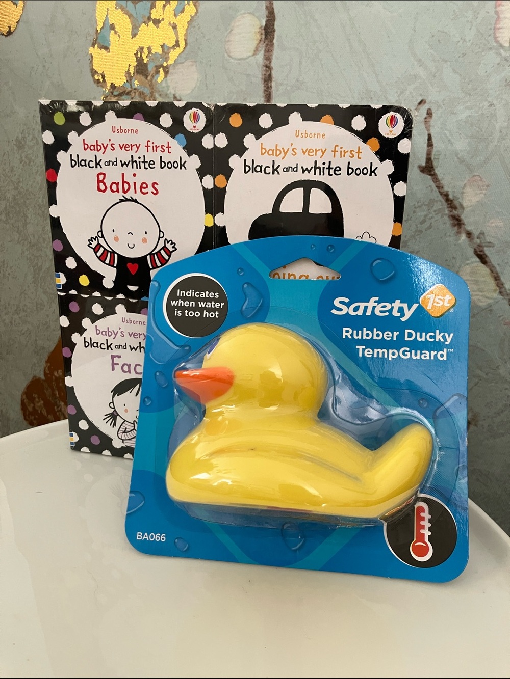 Rubber Ducky TempGuard & Four Pack Usborne Baby Board Books SEALED